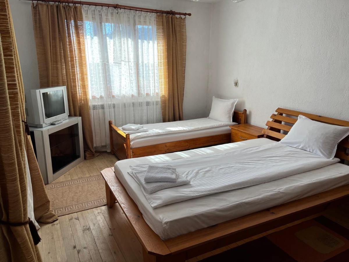 Guest House Lina Koprivshtitsa Bagian luar foto