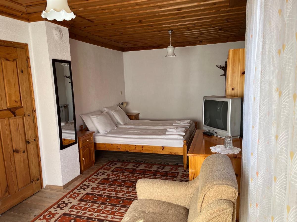 Guest House Lina Koprivshtitsa Bagian luar foto