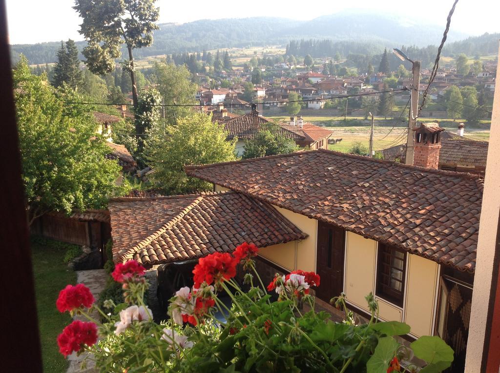 Guest House Lina Koprivshtitsa Bagian luar foto