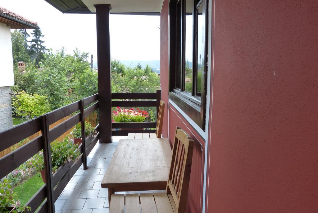 Guest House Lina Koprivshtitsa Bagian luar foto