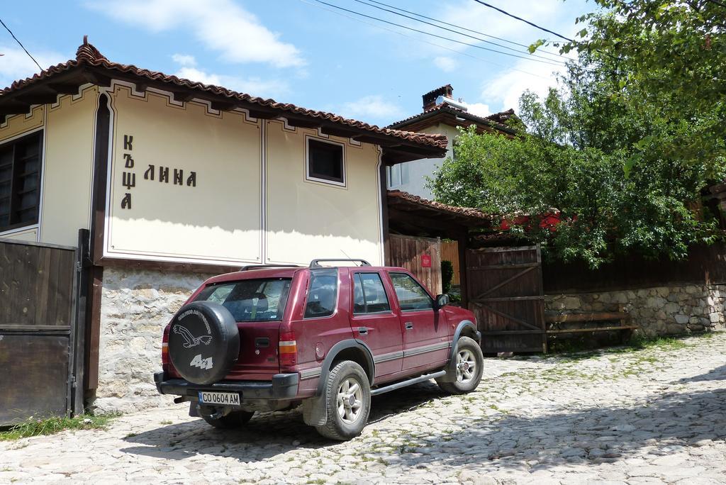 Guest House Lina Koprivshtitsa Bagian luar foto